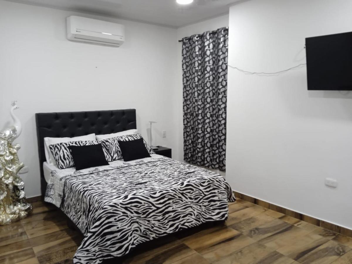 Hotel Real Del Valle บาเยดูปาร์ ภายนอก รูปภาพ